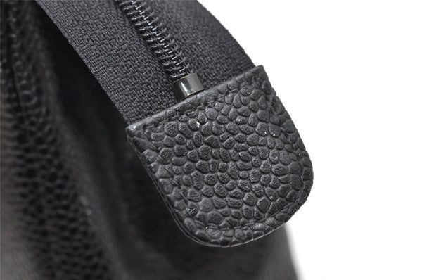 Authentic CHANEL Caviar Skin CC Logo Cosmetic Pouch Purse Black Junk 4714K
