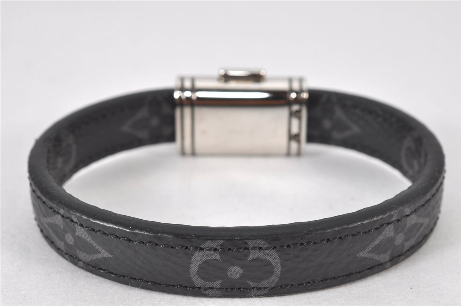Authentic Louis Vuitton Monogram Eclipse Bracelet Clip It Black MP215E LV 4715K