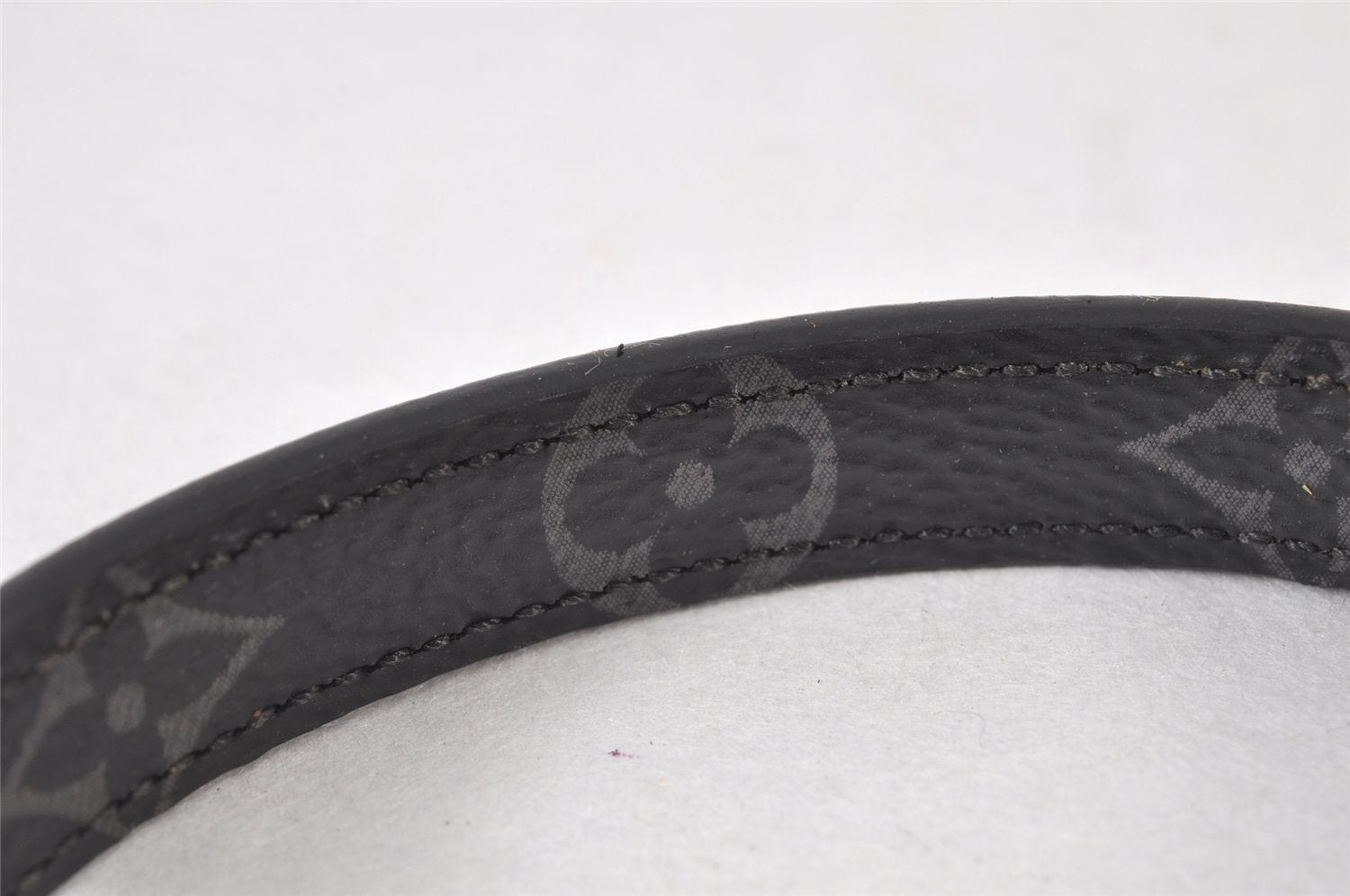 Authentic Louis Vuitton Monogram Eclipse Bracelet Clip It Black MP215E LV 4715K