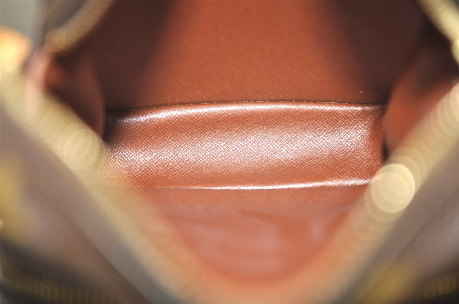 Authentic Louis Vuitton Monogram Amazone Shoulder Cross Bag M45236 LV Junk 4718I