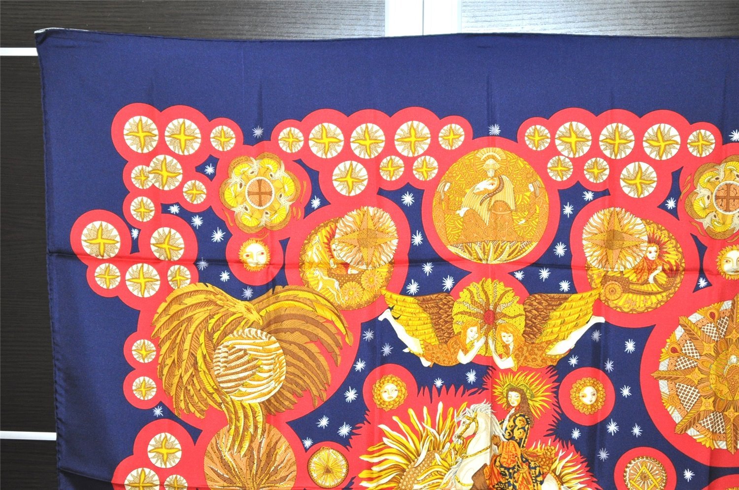 Authentic HERMES Carre 90 Scarf 