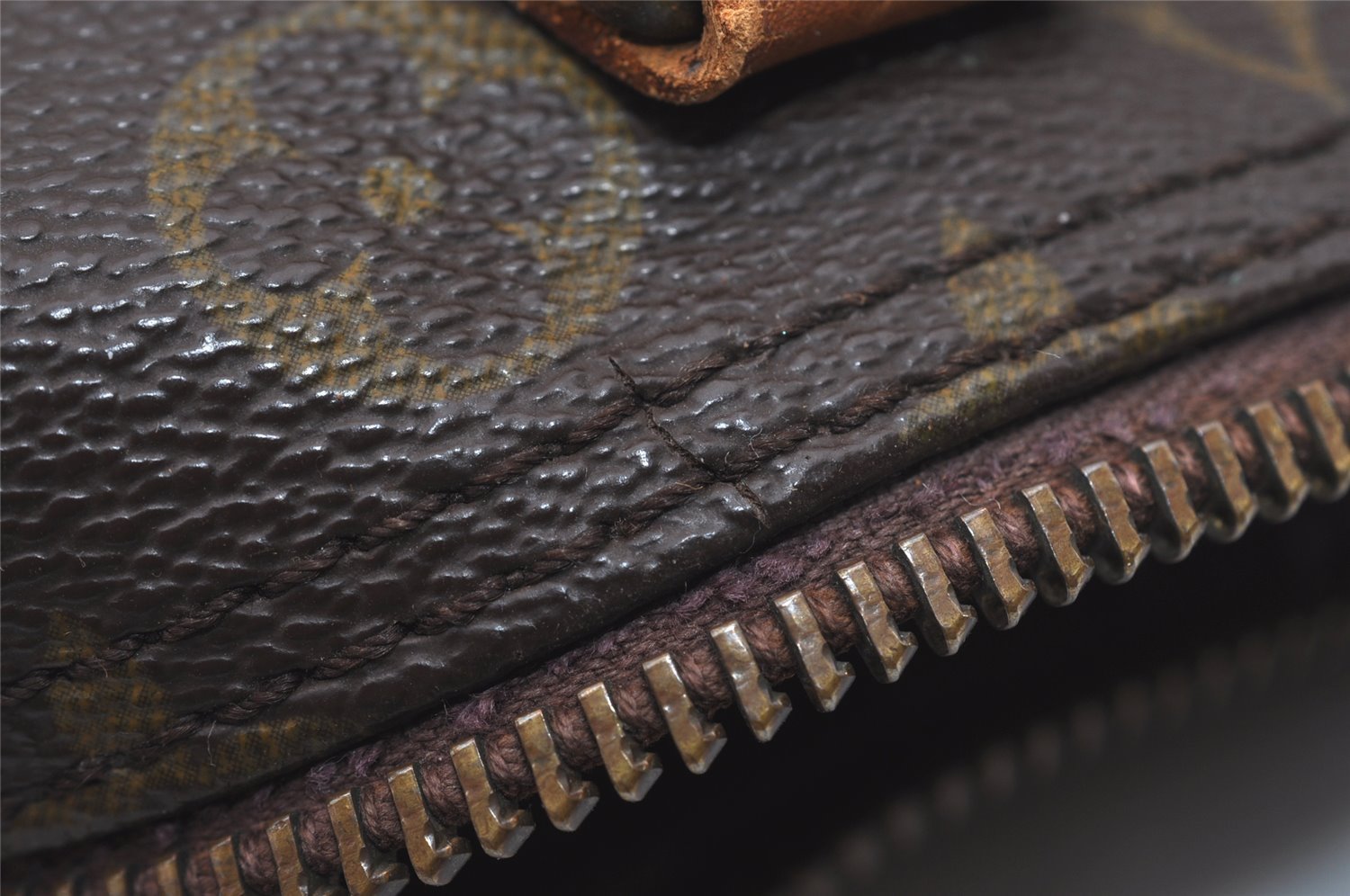 Authentic Louis Vuitton Monogram Speedy 30 Hand Boston Bag Old Model LV 4725I