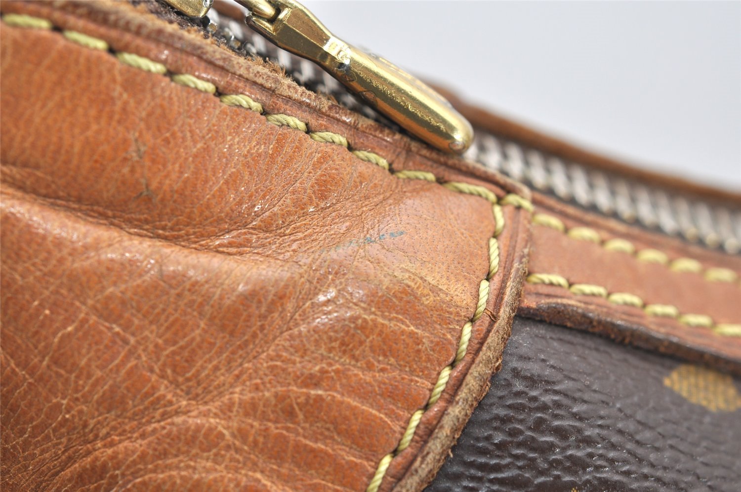 Authentic Louis Vuitton Monogram Odeon PM Shoulder Cross Bag M56390 LV 4725K