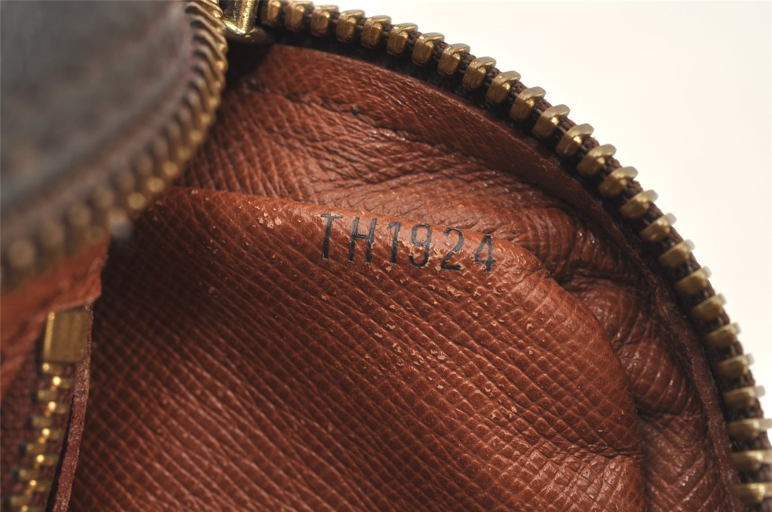 Authentic Louis Vuitton Monogram Marly Dragonne GM M51825 Clutch Bag Junk 4726I