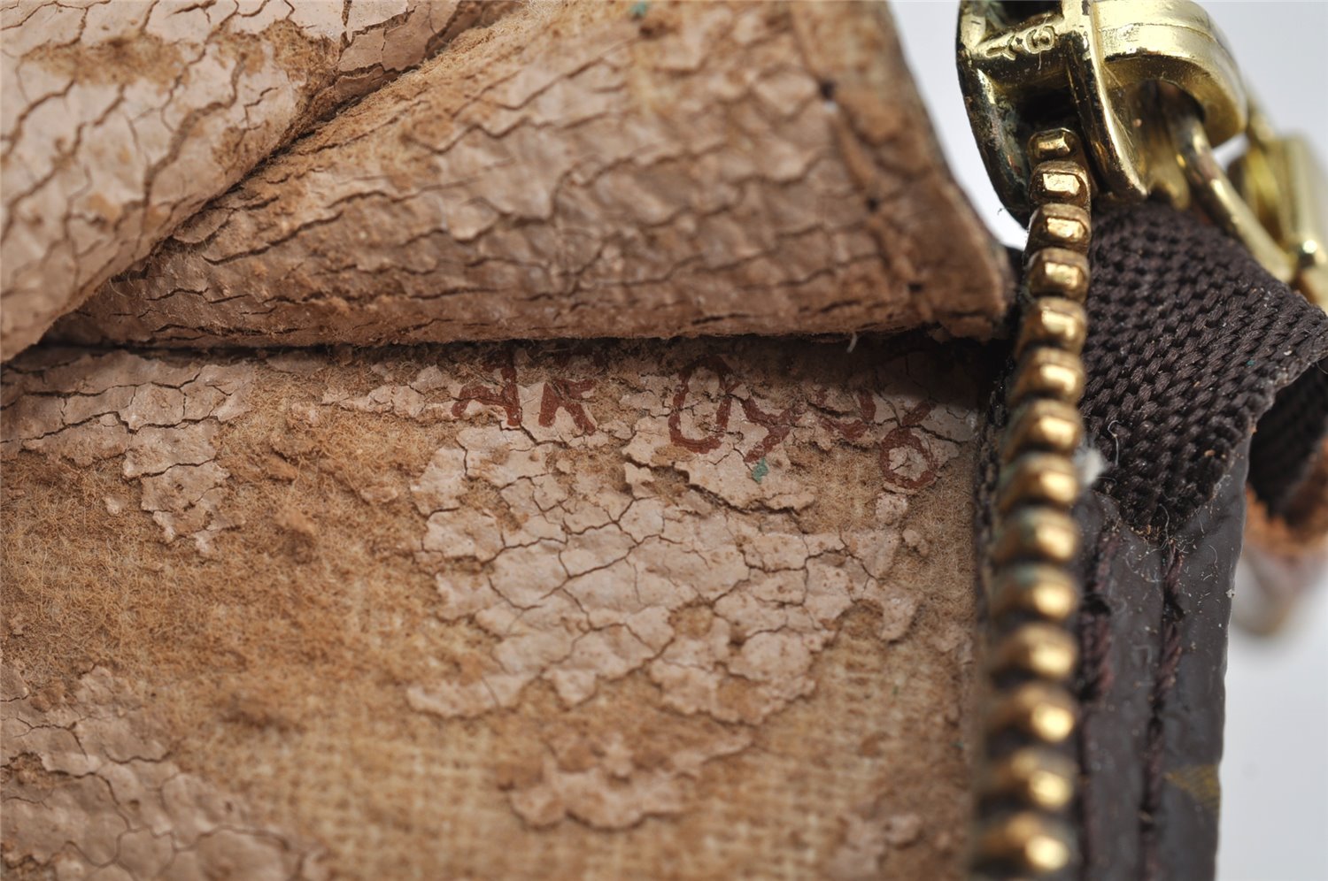 Authentic Louis Vuitton Monogram Bucket GM Shoulder Tote Bag M42236 Junk 4727I