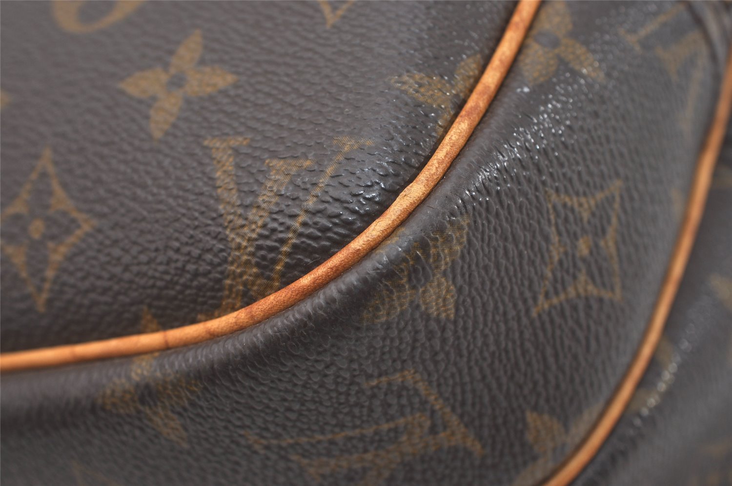 Authentic Louis Vuitton Monogram Reporter PM Shoulder Cross Bag M45254 LV 4728J