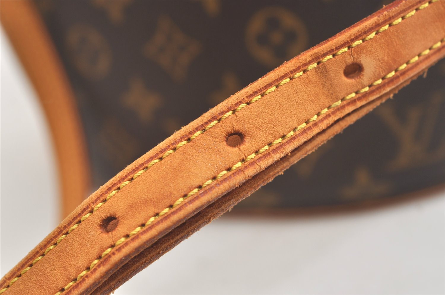 Authentic Louis Vuitton Monogram Drouot Shoulder Cross Body Bag M51290 LV 4728K