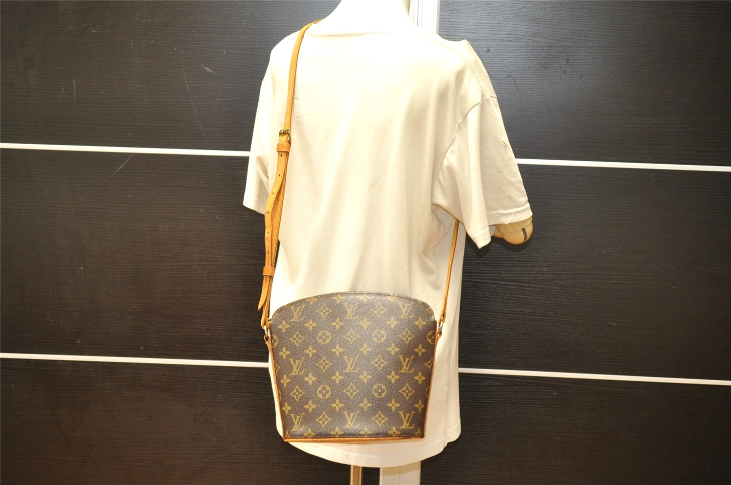 Authentic Louis Vuitton Monogram Drouot Shoulder Cross Body Bag M51290 LV 4728K