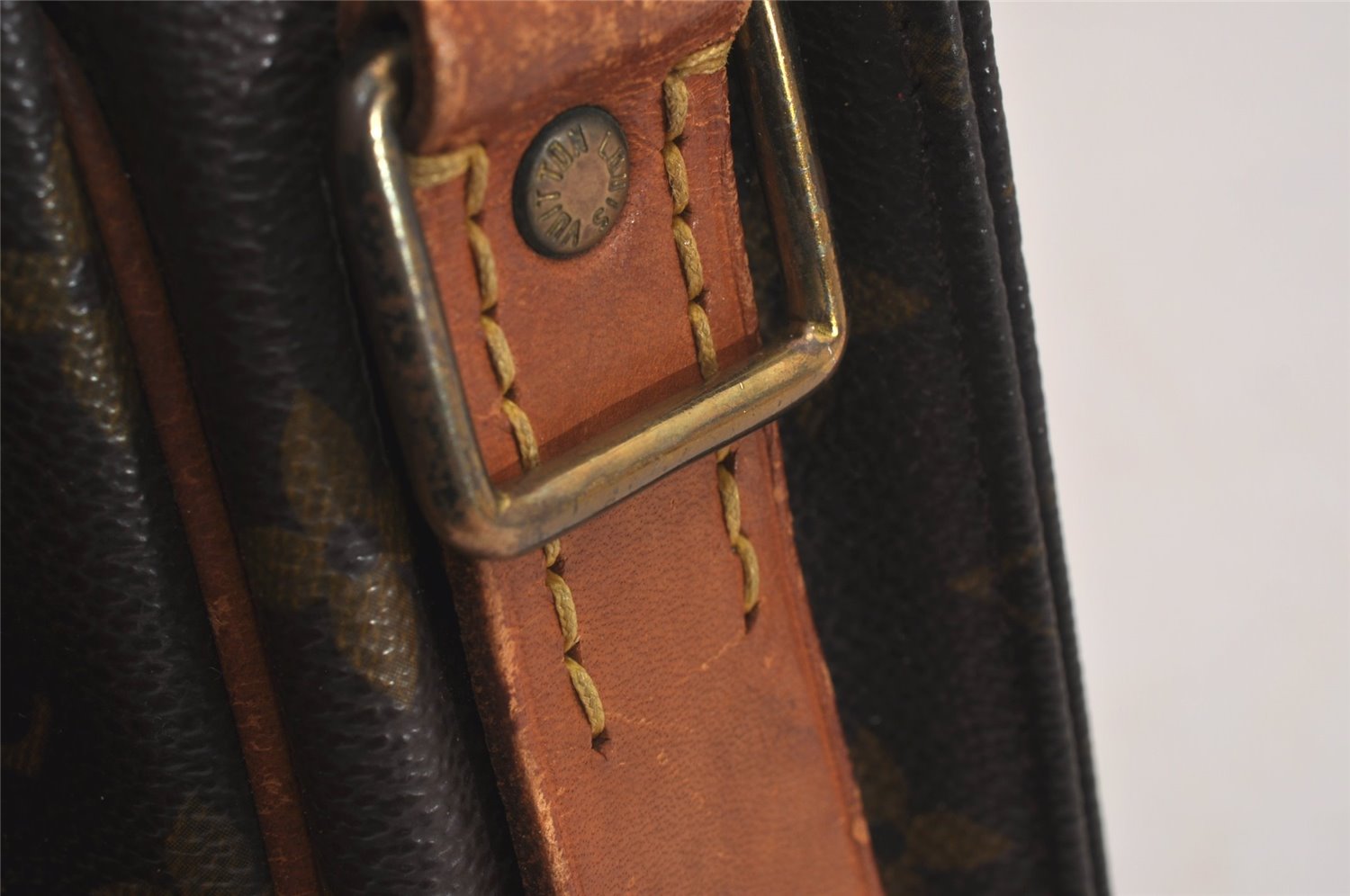 Authentic Louis Vuitton Monogram Cartouchiere MM M51253 Shoulder Bag Junk 4729J