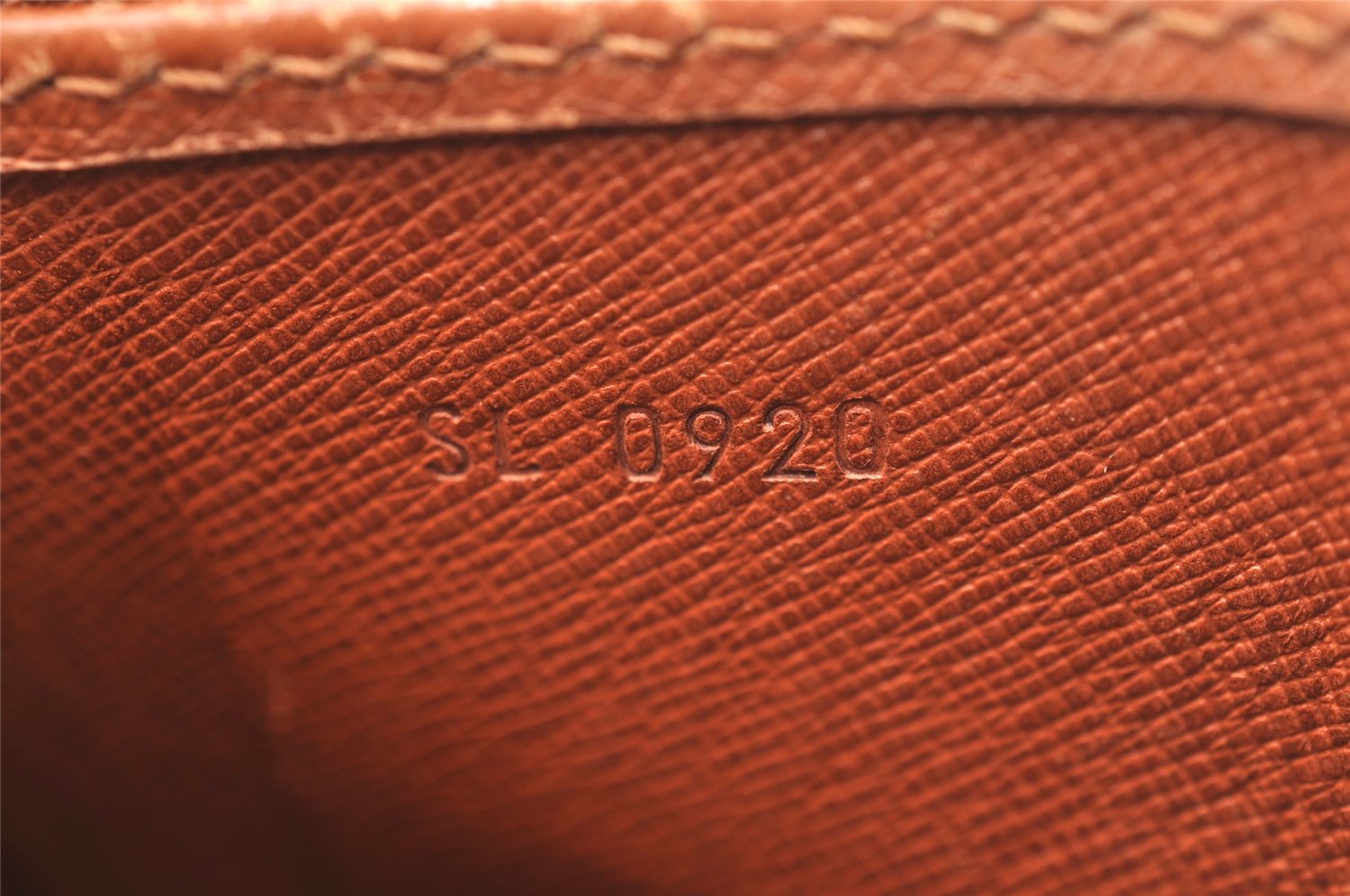 Authentic Louis Vuitton Monogram Cartouchiere MM M51253 Shoulder Bag Junk 4729J