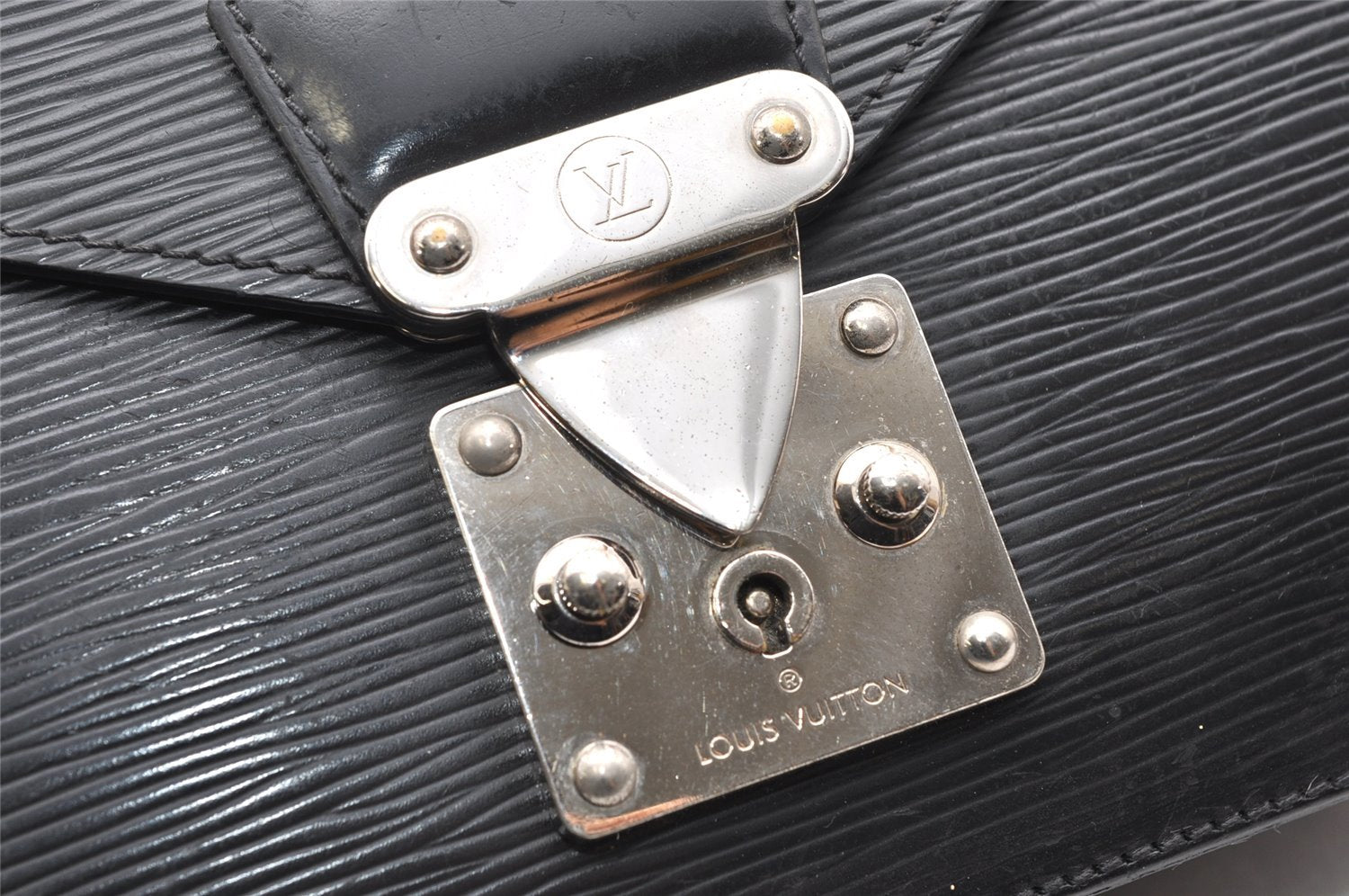 Authentic Louis Vuitton Epi Sellier Dragonne Clutch Bag Black M52762 LV 4729K