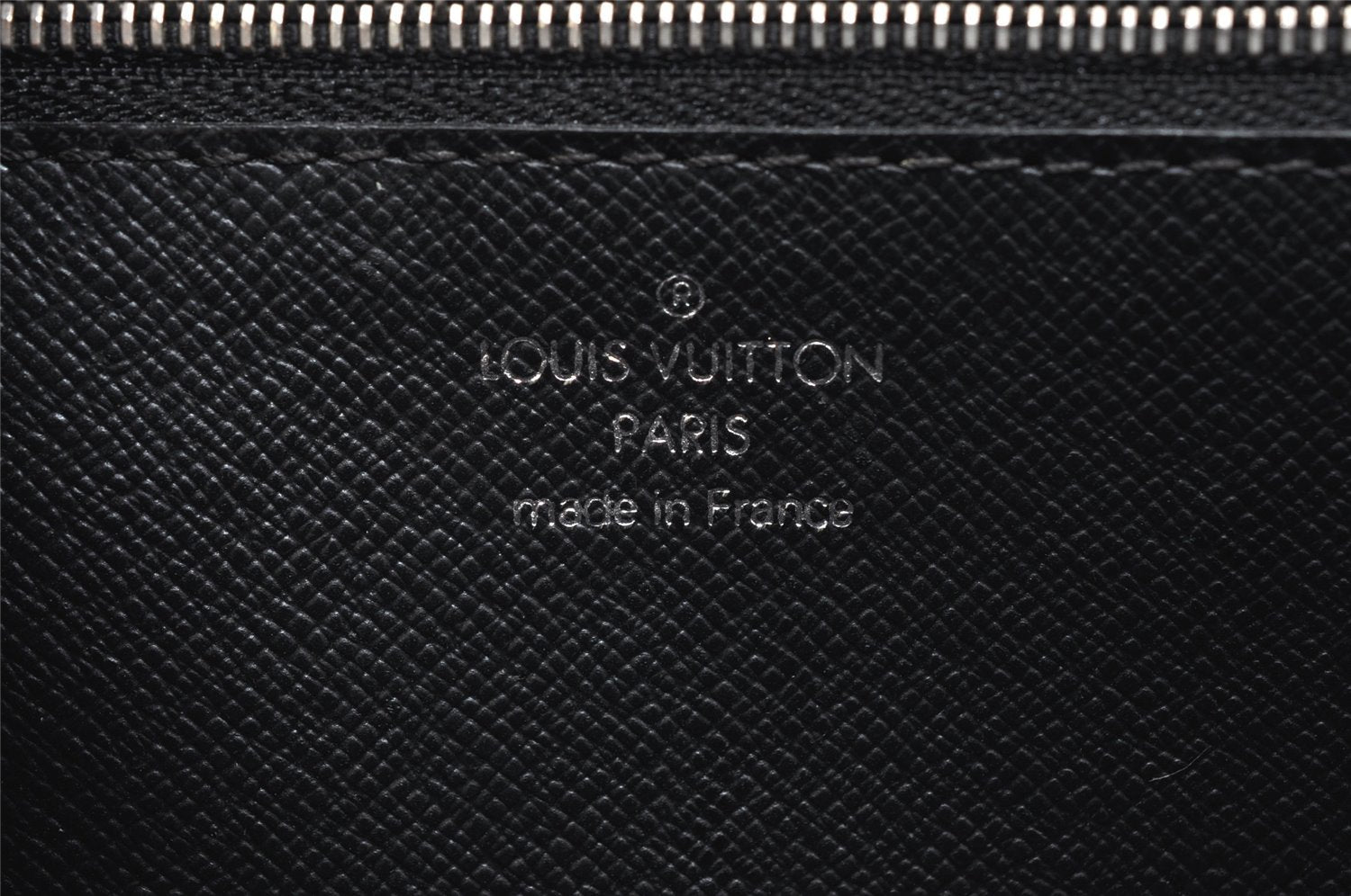 Authentic Louis Vuitton Epi Sellier Dragonne Clutch Bag Black M52762 LV 4729K