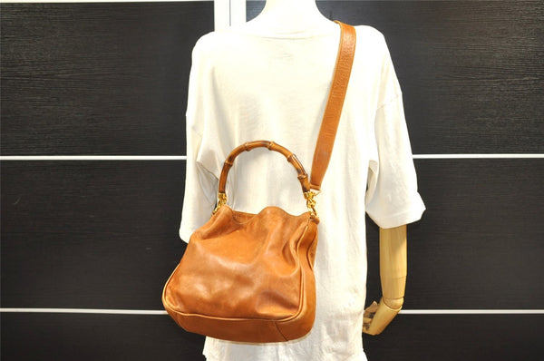 Authentic GUCCI Bamboo 2Way Shoulder Crossbody Hand Bag Leather Brown Junk 4740I