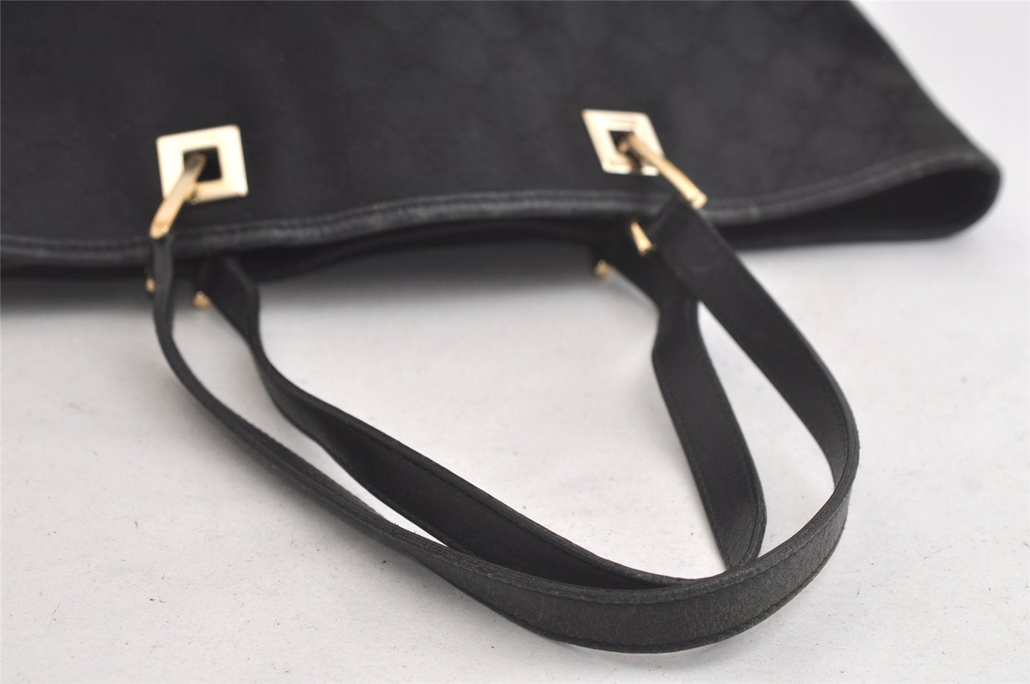 Authentic GUCCI Vintage Shoulder Tote Bag GG Canvas Leather 0021098 Black 4740K