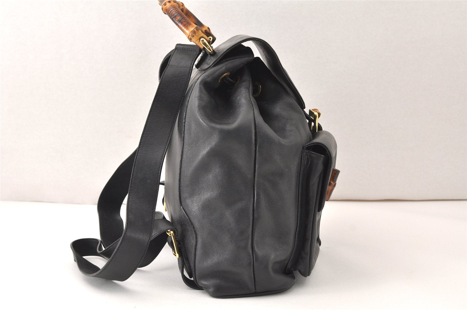 Authentic GUCCI Vintage Bamboo Backpack Purse Leather Black 4742K