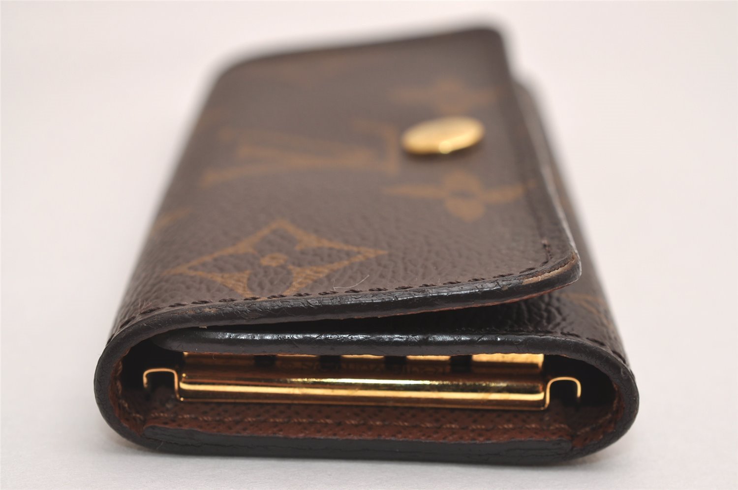 Authentic Louis Vuitton Monogram Multicles 4 Four Hooks Key Case M62631 LV 4745J