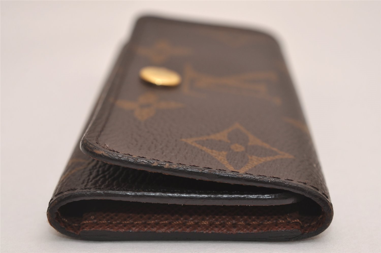 Authentic Louis Vuitton Monogram Multicles 4 Four Hooks Key Case M62631 LV 4745J