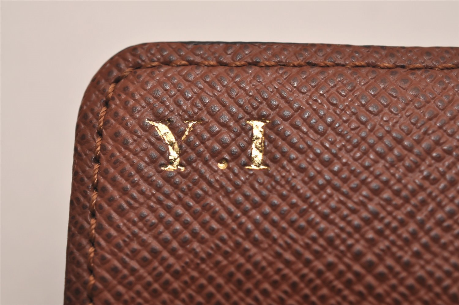 Authentic Louis Vuitton Monogram Multicles 4 Four Hooks Key Case M62631 LV 4745J