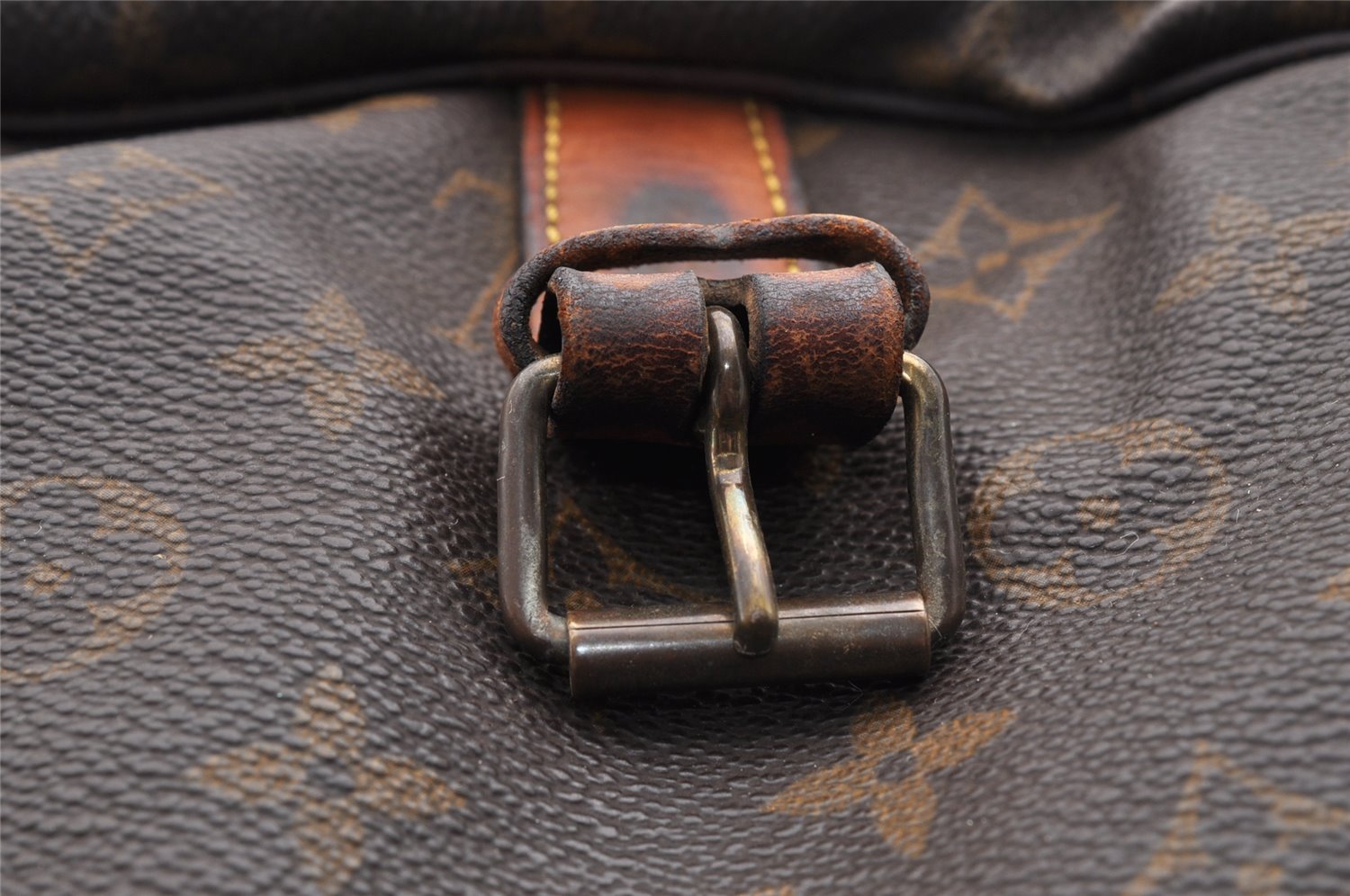 Authentic Louis Vuitton Monogram Saumur 43 Shoulder Cross Bag M42252 Junk 4748I