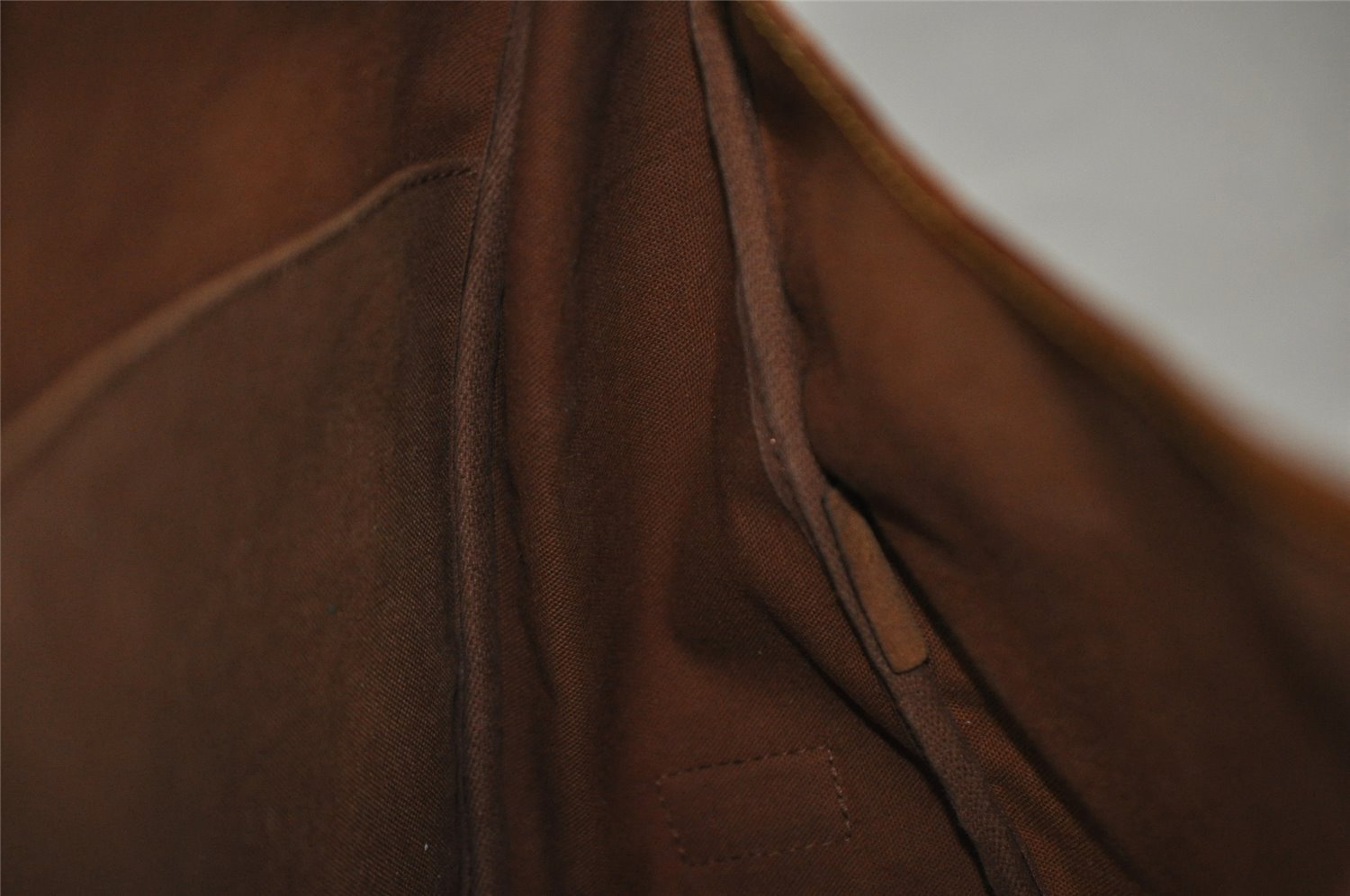 Authentic Louis Vuitton Monogram Saumur 43 Shoulder Cross Bag M42252 Junk 4748I