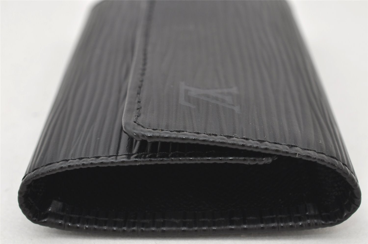 Authentic Louis Vuitton Epi Multicles 6 Key Case Black M63812 LV 4748K