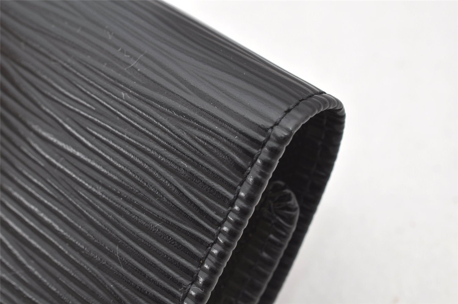 Authentic Louis Vuitton Epi Multicles 6 Key Case Black M63812 LV 4748K