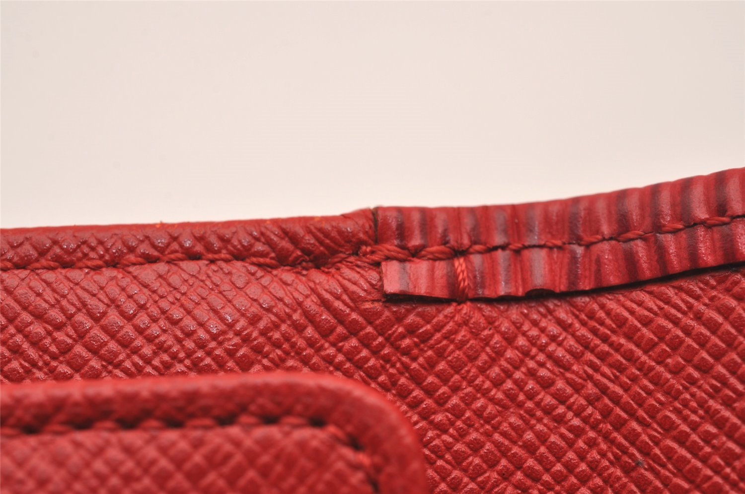 Louis Vuitton Epi Porte Monnaie Billets Cartes Credit Wallet M63487 Red 4749J