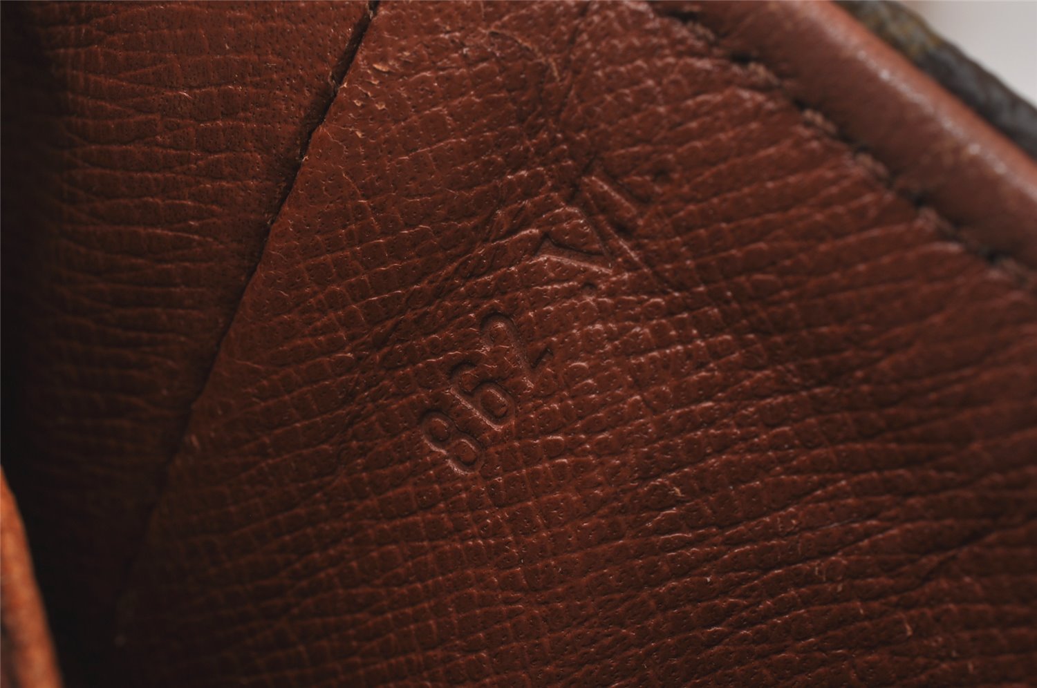 Authentic Louis Vuitton Monogram Chantilly PM Shoulder Cross Bag M51234 LV 4750I