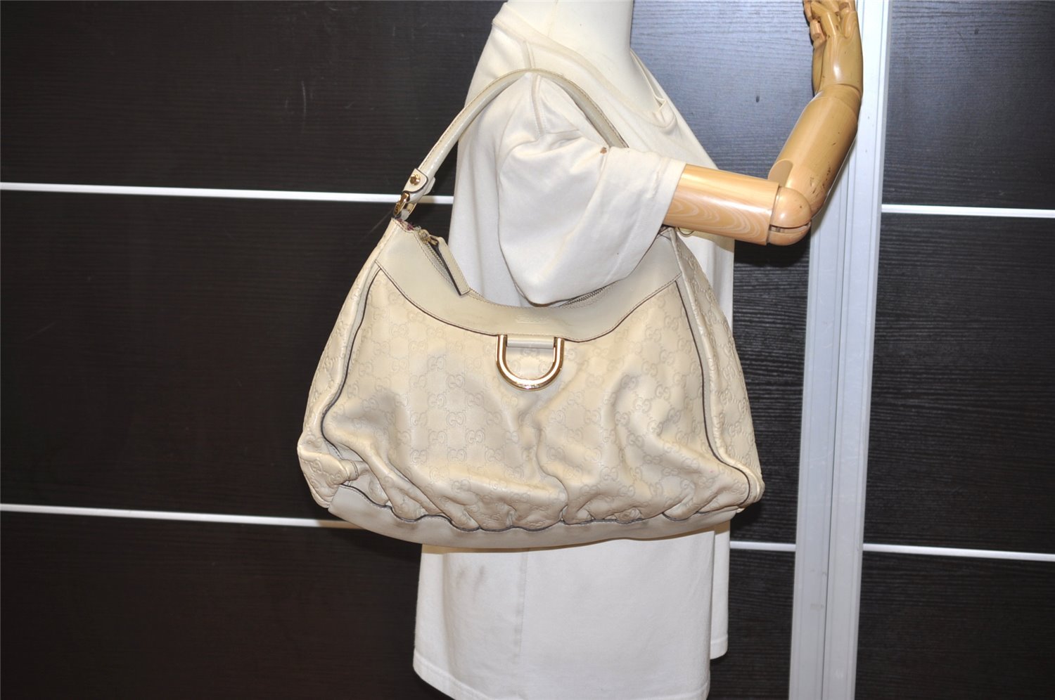 Authentic GUCCI Guccissima Abbey Shoulder Bag GG Leather 189833 White Junk 4756J