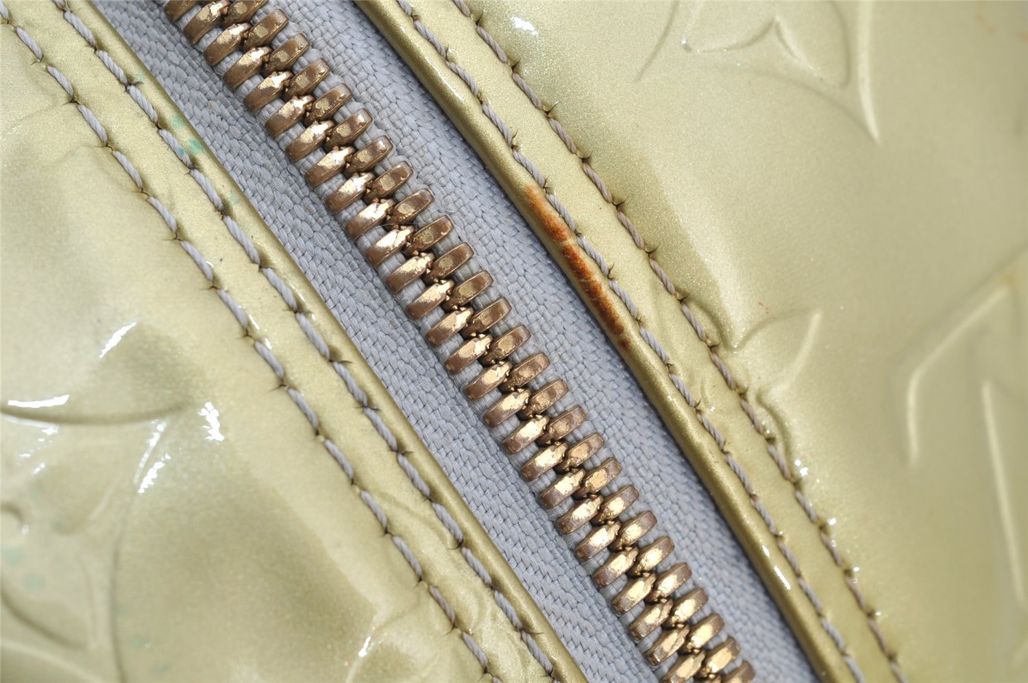 Auth Louis Vuitton Vernis Tompkins Square Hand Bag Light Green M91150 LV 4758I