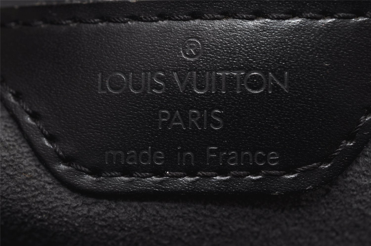 Louis Vuitton Epi Saint Jacques Poignet Long Shoulder Bag Black M52332 LV 4760I