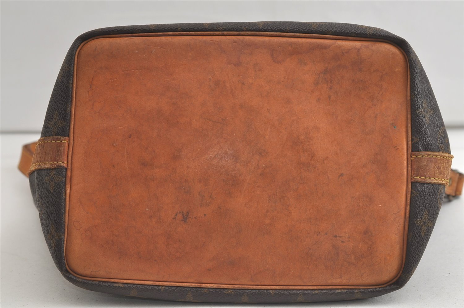 Authentic Louis Vuitton Monogram Petit Noe M42226 Shoulder Drawstring Bag 4761K