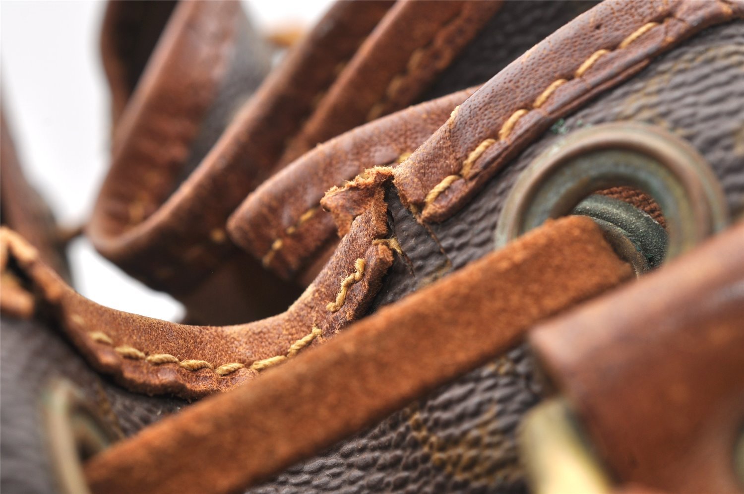 Authentic Louis Vuitton Monogram Petit Noe Drawstring Bag Old Model LV 4763I