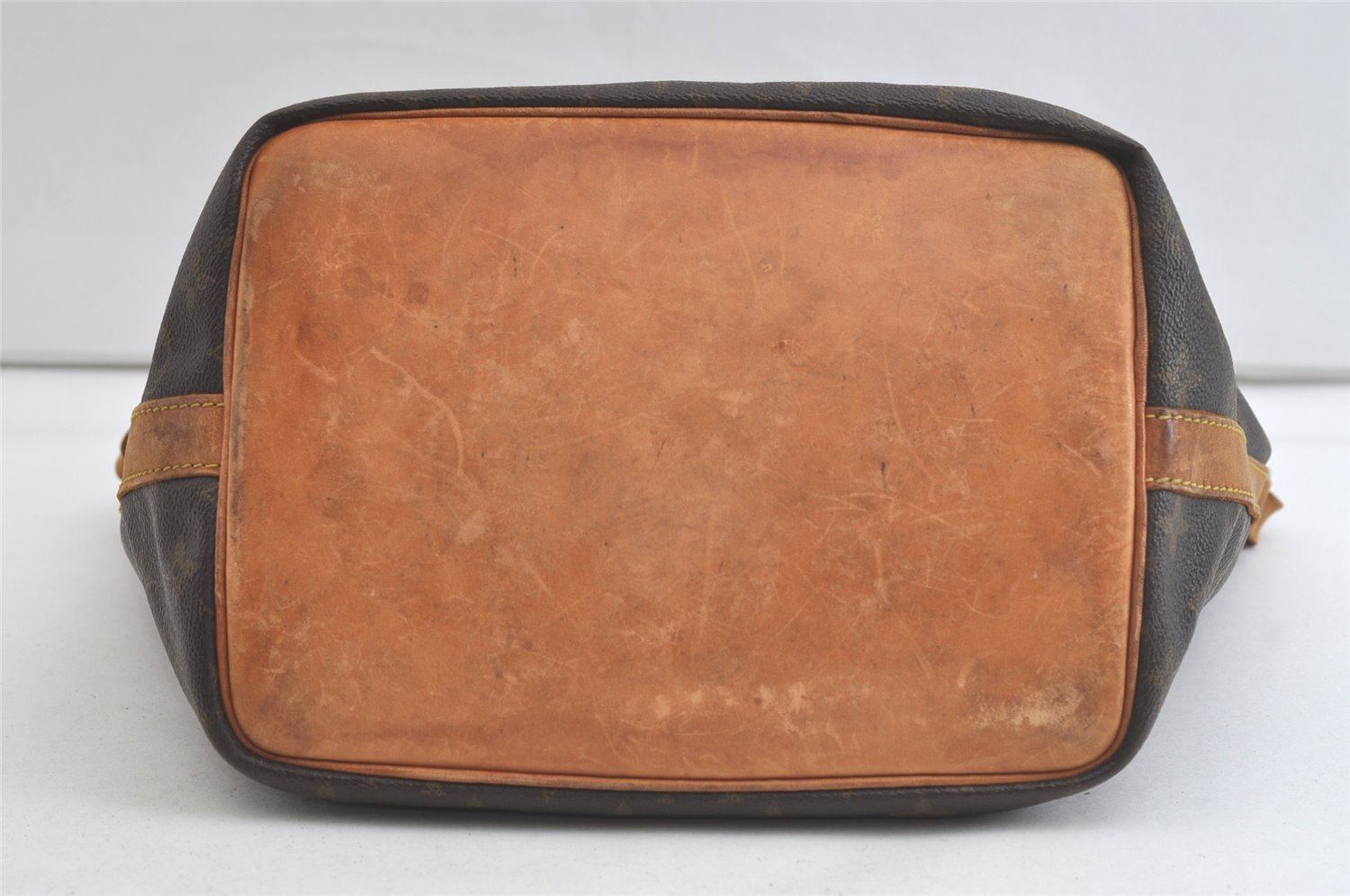 Authentic Louis Vuitton Monogram Petit Noe M42226 Shoulder Drawstring Bag 4763K