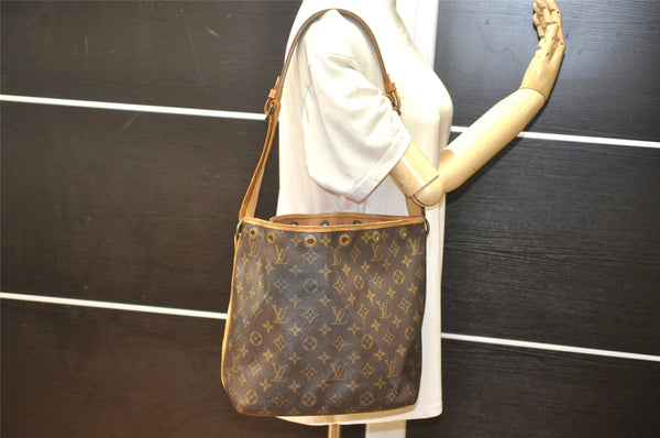 Authentic Louis Vuitton Monogram Petit Noe M42226 Shoulder Drawstring Bag 4763K