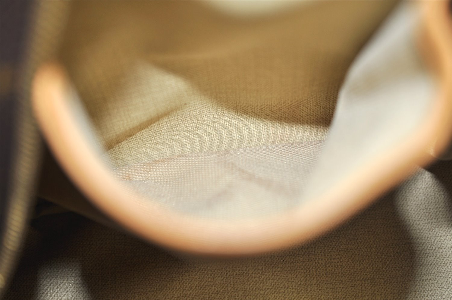 Authentic Louis Vuitton Monogram Deauville Hand Bag M47270 LV 4765K