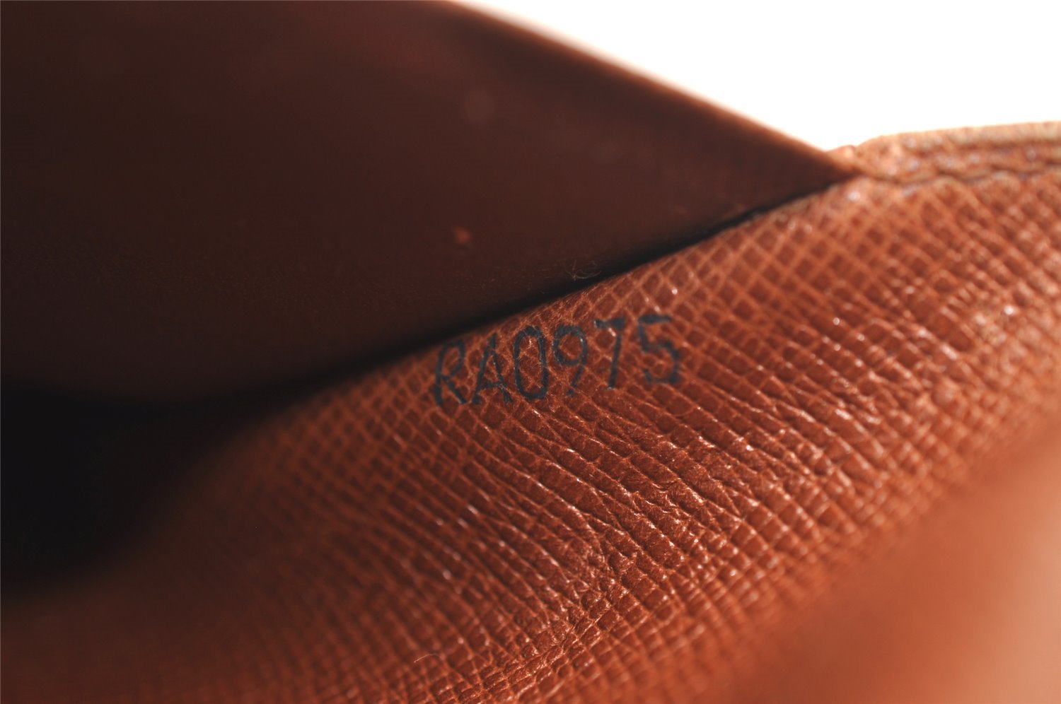 Auth Louis Vuitton Monogram Porte Monnaie Billets Tresor Wallet M61730 LV 4766J