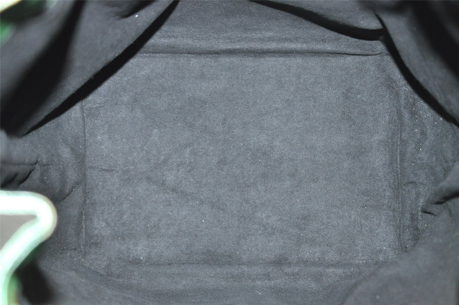 Authentic Louis Vuitton Epi Noe Shoulder Drawstring Bag Green M44004 LV 4768I