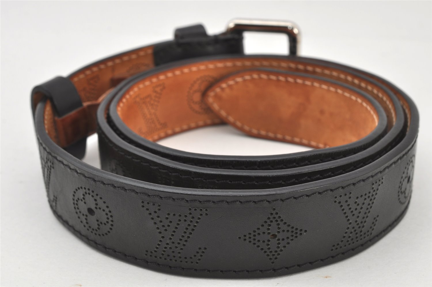 Auth Louis Vuitton Mahina Ceinture Perfo Belt 90cm 35.4