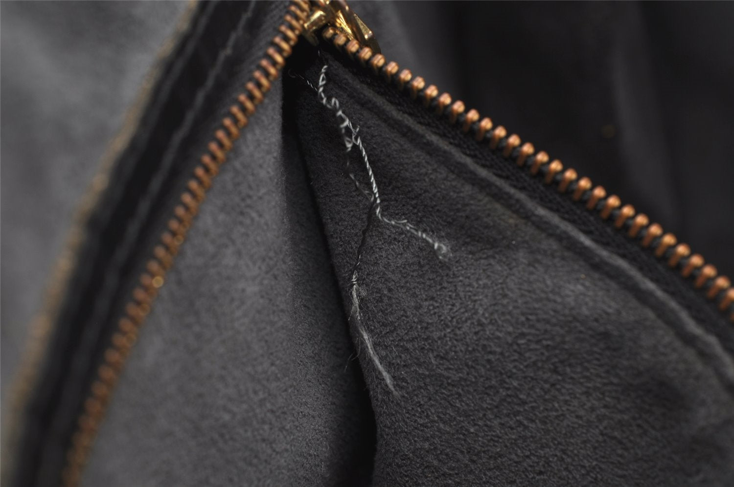 Auth Louis Vuitton Epi Saint Jacques Shopping Shoulder Bag Black M52262 LV 4772I