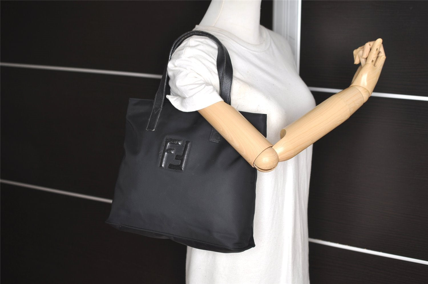 Authentic FENDI Vintage Nylon Leather Hand Tote Bag Black 4776I