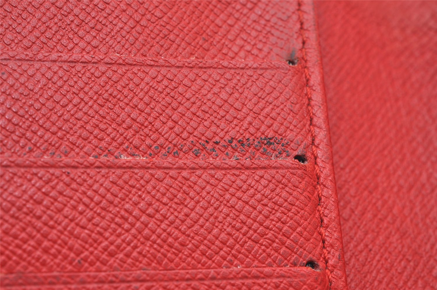 Authentic Louis Vuitton Epi Porte Billets Compact Wallet Red M63557 LV 4776J