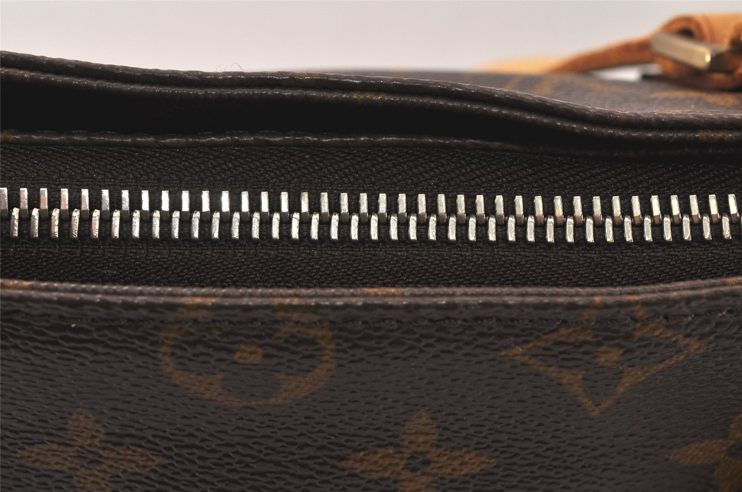 Authentic Louis Vuitton Monogram Cabas Mezzo Shoulder Tote Bag M51151 Junk 4779K