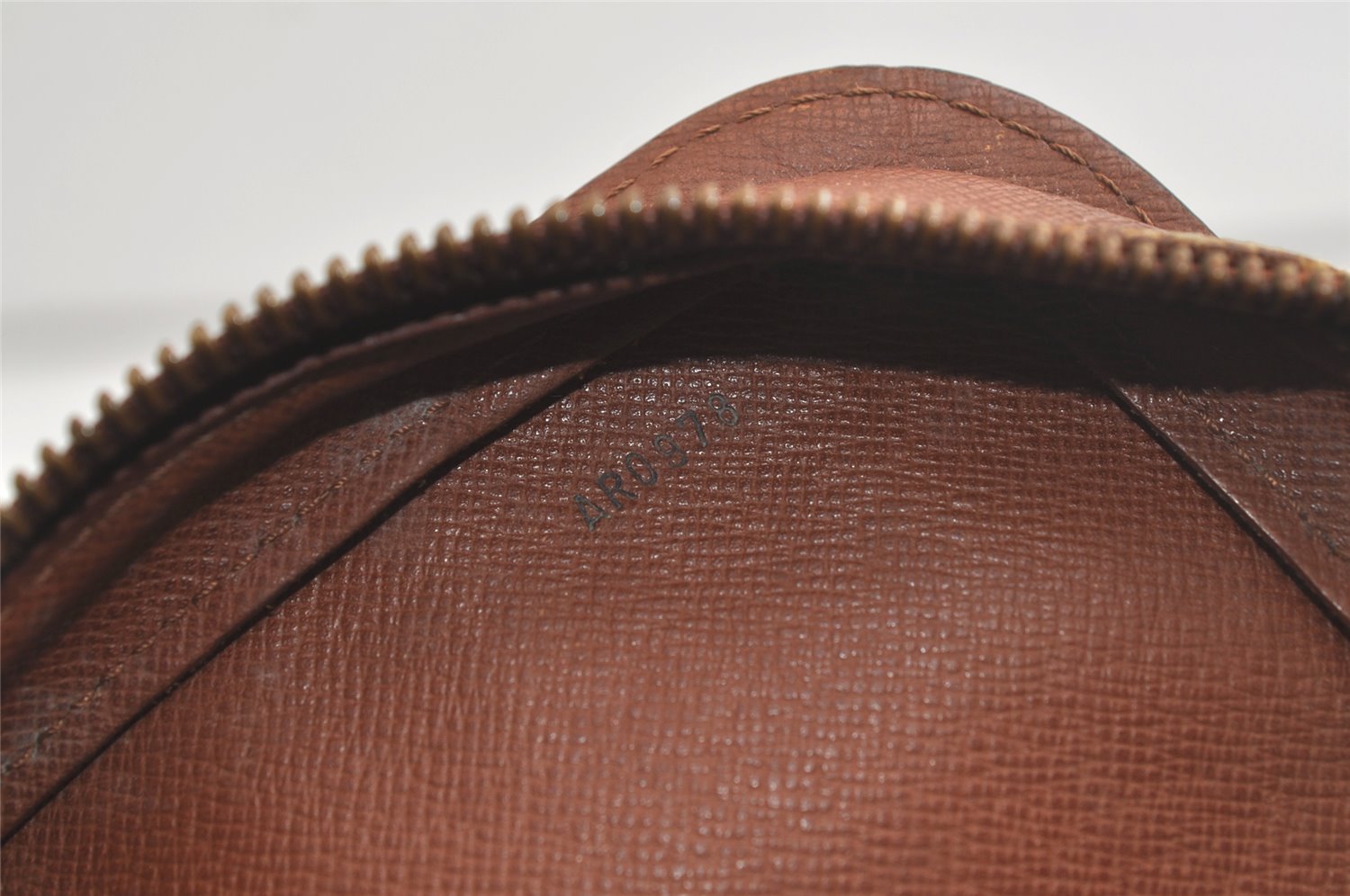 Authentic Louis Vuitton Monogram Orsay Clutch Hand Bag Purse M51790 LV 4780K