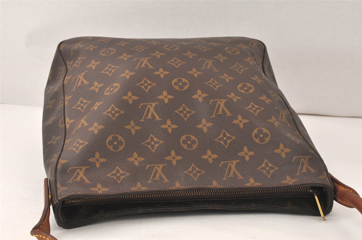 Authentic Louis Vuitton Monogram Looping GM Shoulder Bag M51145 LV 4781K
