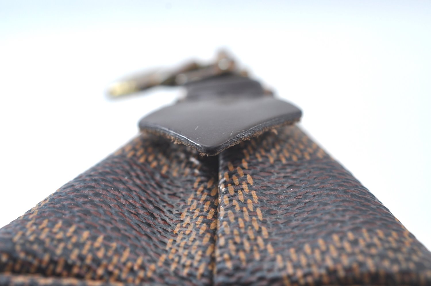 Authentic Louis Vuitton Damier Pochette Cosmetic PM Pouch N47516 LV Junk 4785J