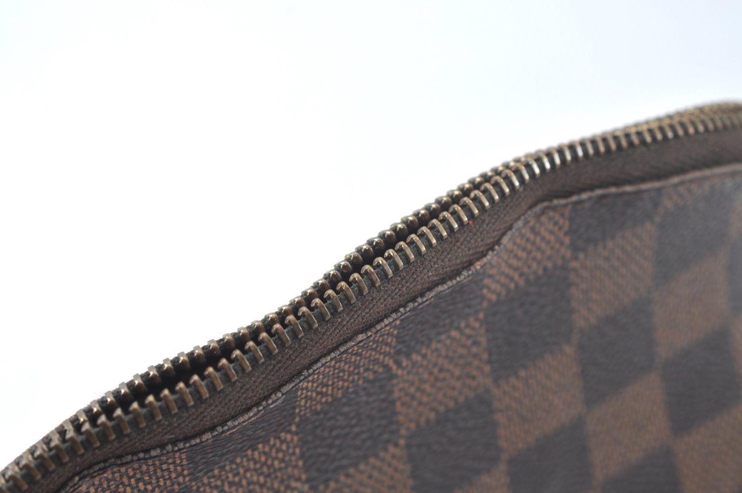 Authentic Louis Vuitton Damier Pochette Cosmetic PM Pouch N47516 LV Junk 4785J
