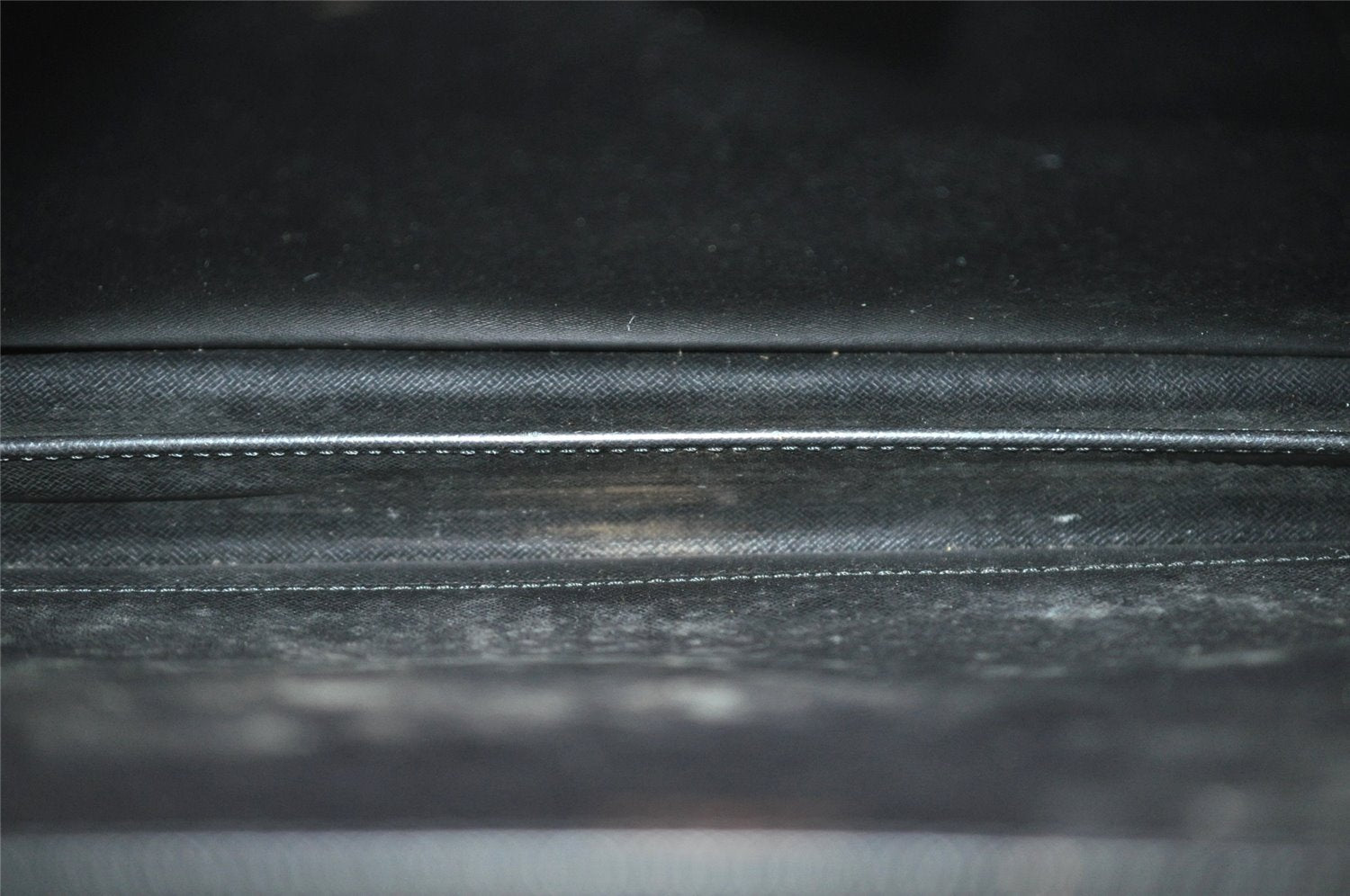 Authentic Louis Vuitton Epi Serviette Ambassadeur Briefcase M54412 Black 4790I