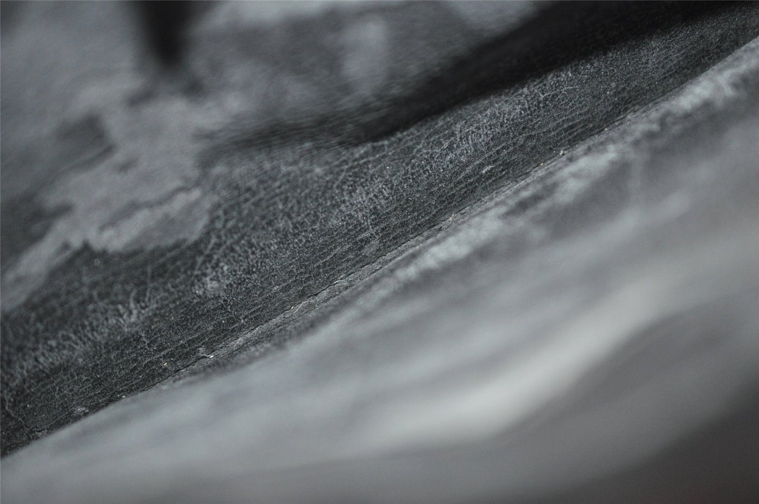 Authentic Louis Vuitton Epi Serviette Ambassadeur Briefcase M54412 Black 4790I