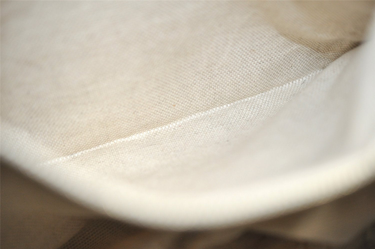 Authentic GUCCI Vintage SOHO Tassel Shoulder Tote Bag Leather 282304 White 4791I